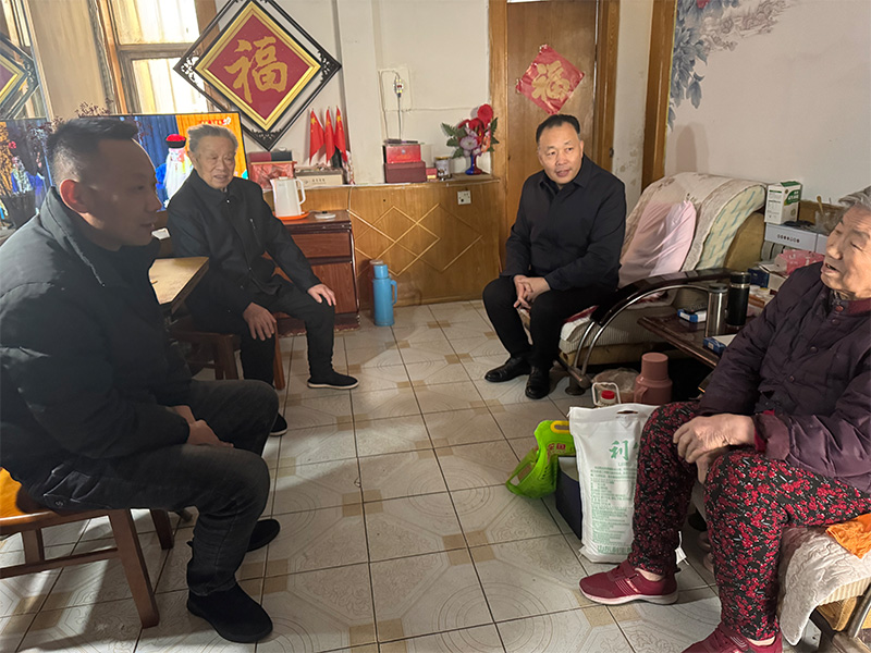 0108山東盛源：寒冬送關懷，情暖職工心（王聰-朱海燕）