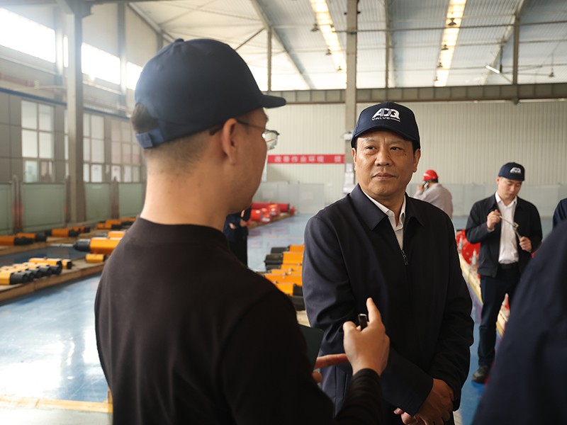 0418張廣宇到精 密制造產業園調研指導工作（郝曉霞）