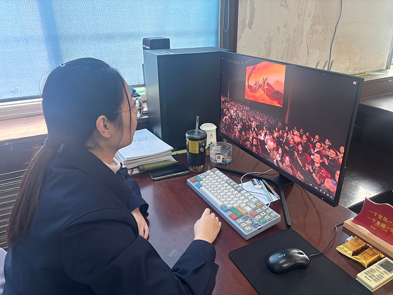 0121汲取榜樣力量 筑牢奮進之基丨山東盛源公司各支部掀起觀看《榜樣10》專題節目學習熱潮（郝曉霞）