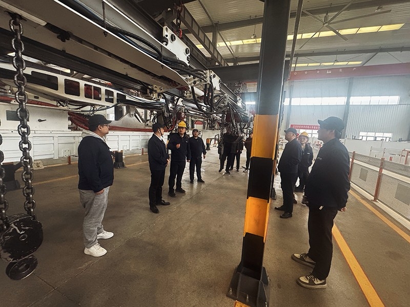 盛源公司開(kāi)展單軌吊產(chǎn)品專(zhuān)項(xiàng)研學(xué)活動(dòng)